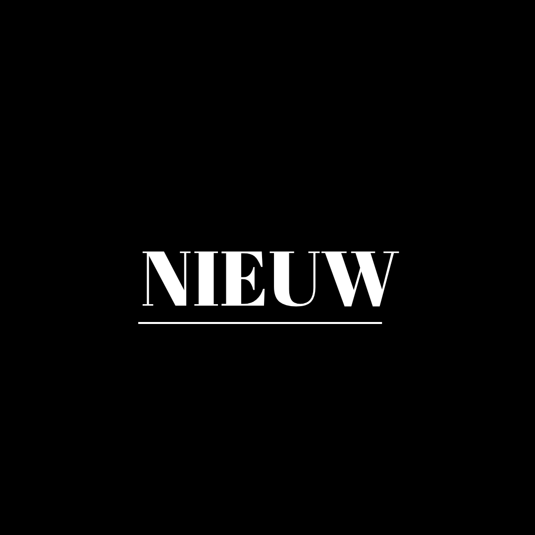 Black_and_White_Minimalist_Flash_Sale_Fashion_Instagram_Post_3.png