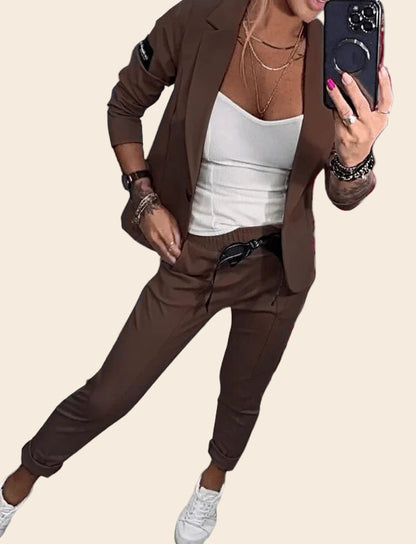 Yara™ | Klassieke Blazer met Pantalon